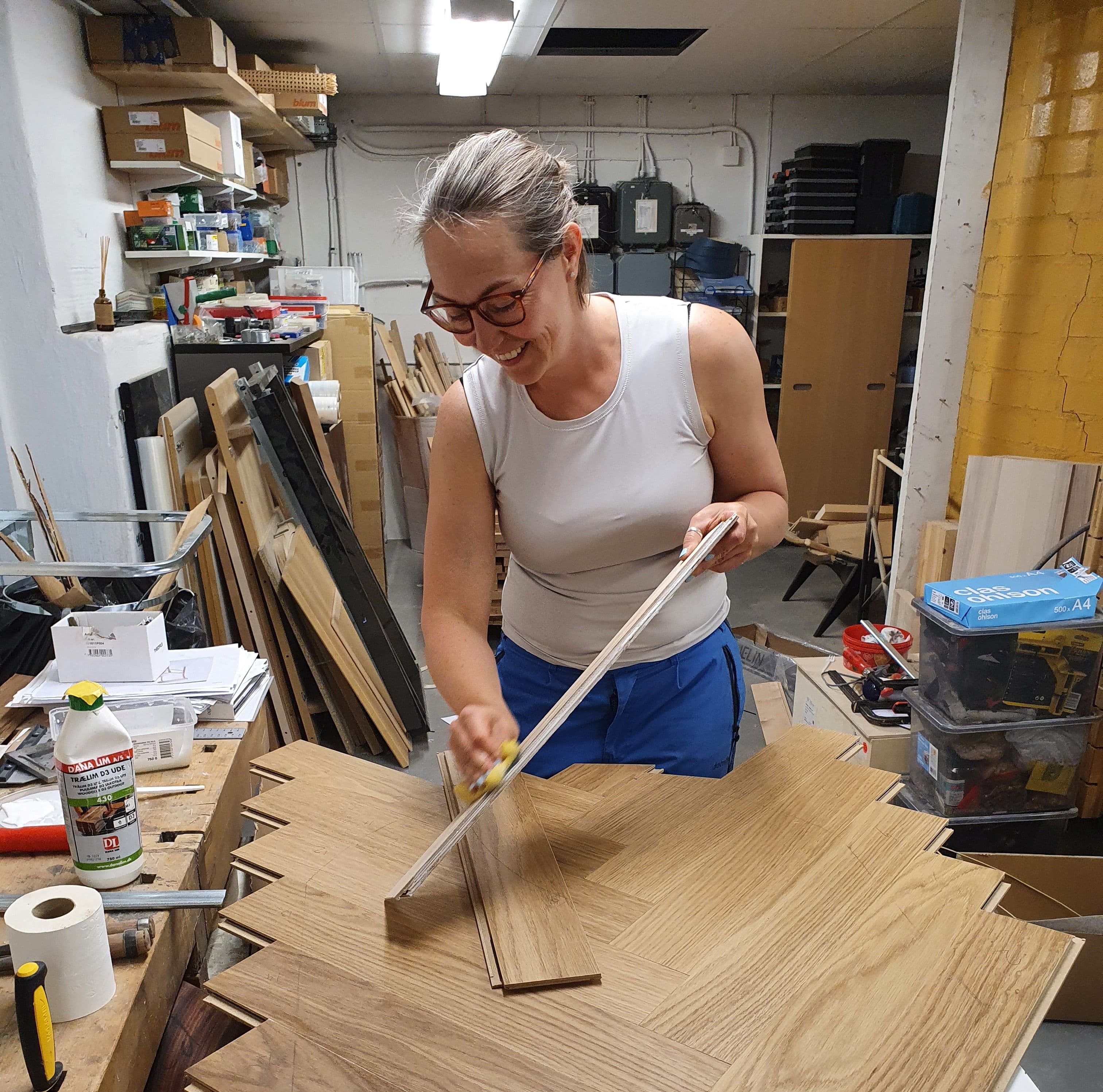 Creating a coffee table from wood waste